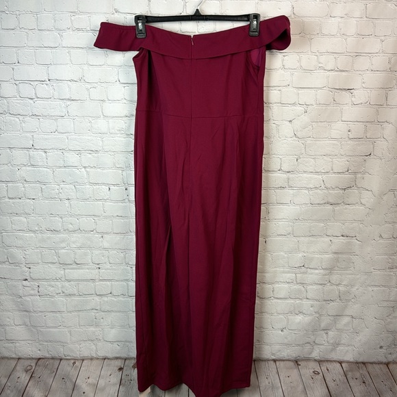 BloomChic Burgundy Twist Front Pleated Detail Off Shoulder Dress Plus Size 1X - Picture 6 of 6